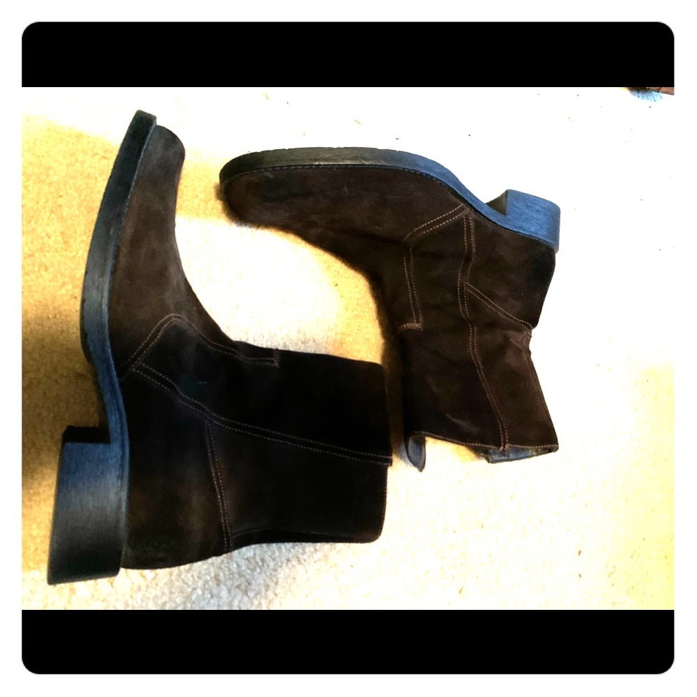 Men’s  zip up ankle boot brown suede size 13